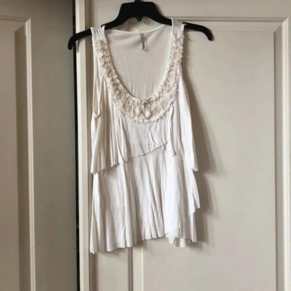 Olivia Moon Tops - Boho flowy cream tank top with gold thread embellishments, size small